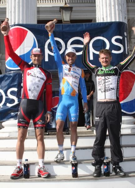 Tour of the Battenkill podium (l-r): Jay Robert Thomson, Caleb Fairly, Floyd Landis.