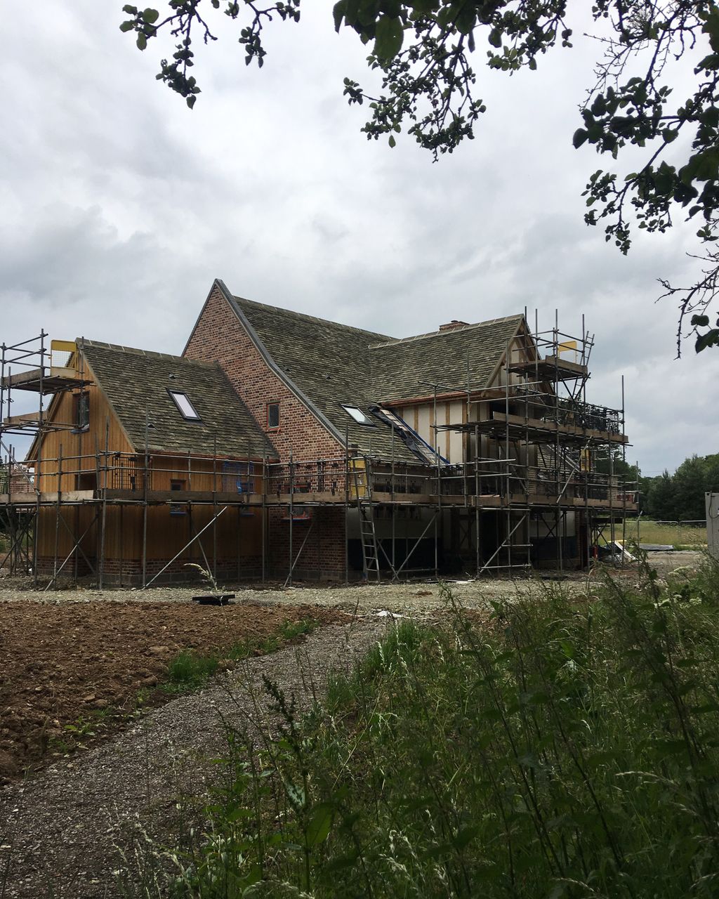 How to Build an Oak Frame Home A Stepbystep Guide Homebuilding