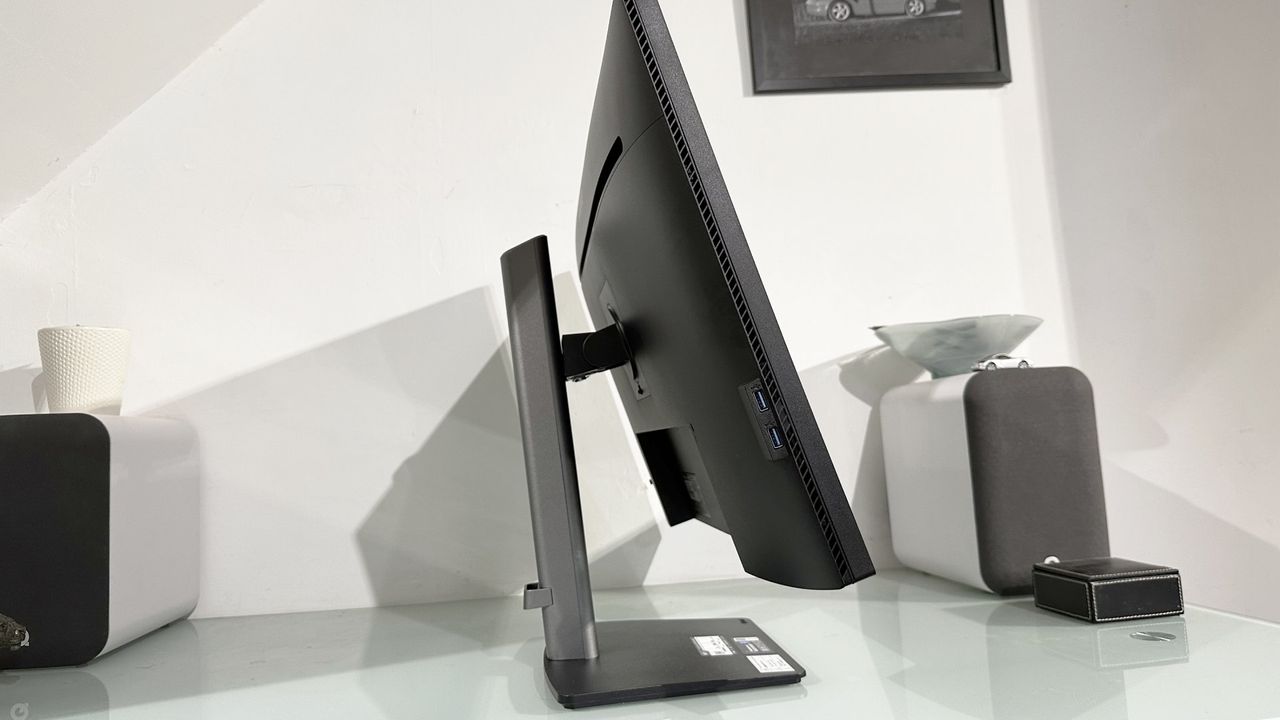 The Iiyama ProGraphic HB3201UHSNP during our testing