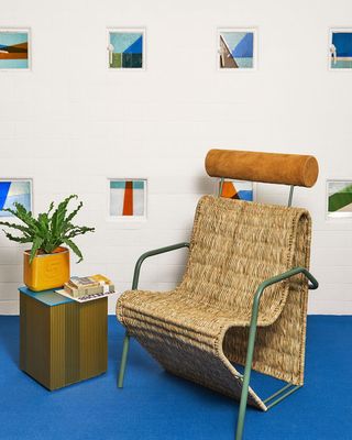 custom lounge chairs