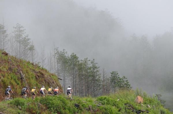 Riding high into the Sabie mountains