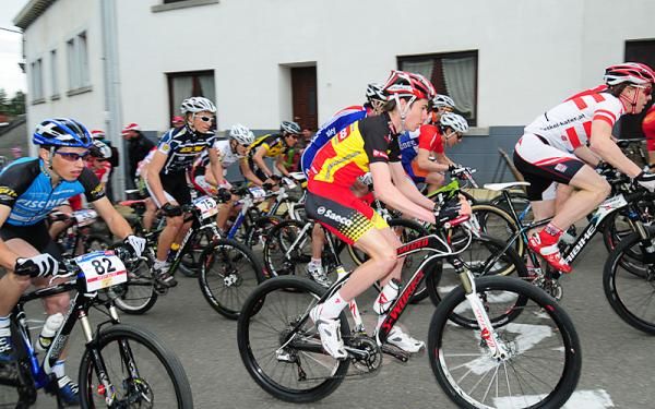 Junior men head up the steep climb used in Liege-Bastonge-Liege.