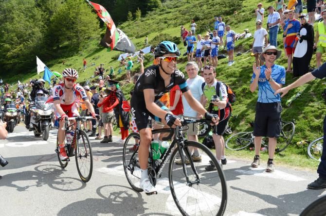 Richie Porte (Sky) dropped from 2nd to 33rd on general classification on stage 9