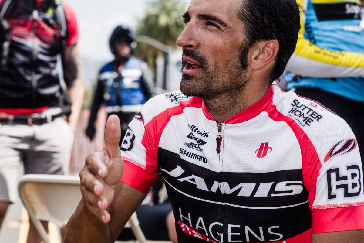 Sebastian Haedo (Jamis-Hagens Berman) explains the final sprint.