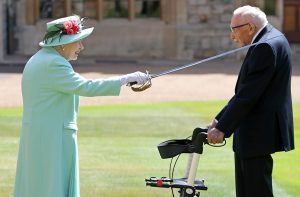 captain sir tom moore knighted queen private ceremony