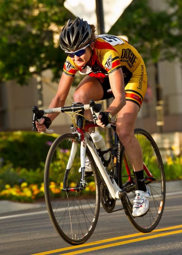 Christina Gokey-Smith starts one of many breaks during the race