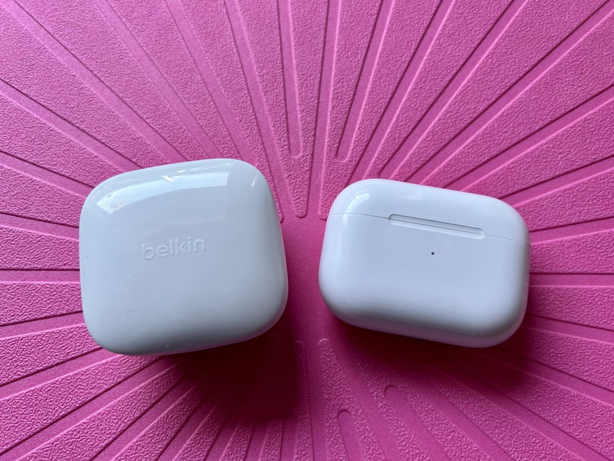 Belkin Soundform Freedom Tw Earbuds Airpods Pro Charging Cases