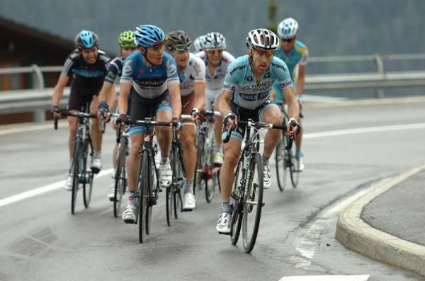 Defending champion Levi Leipheimer drives the chase group