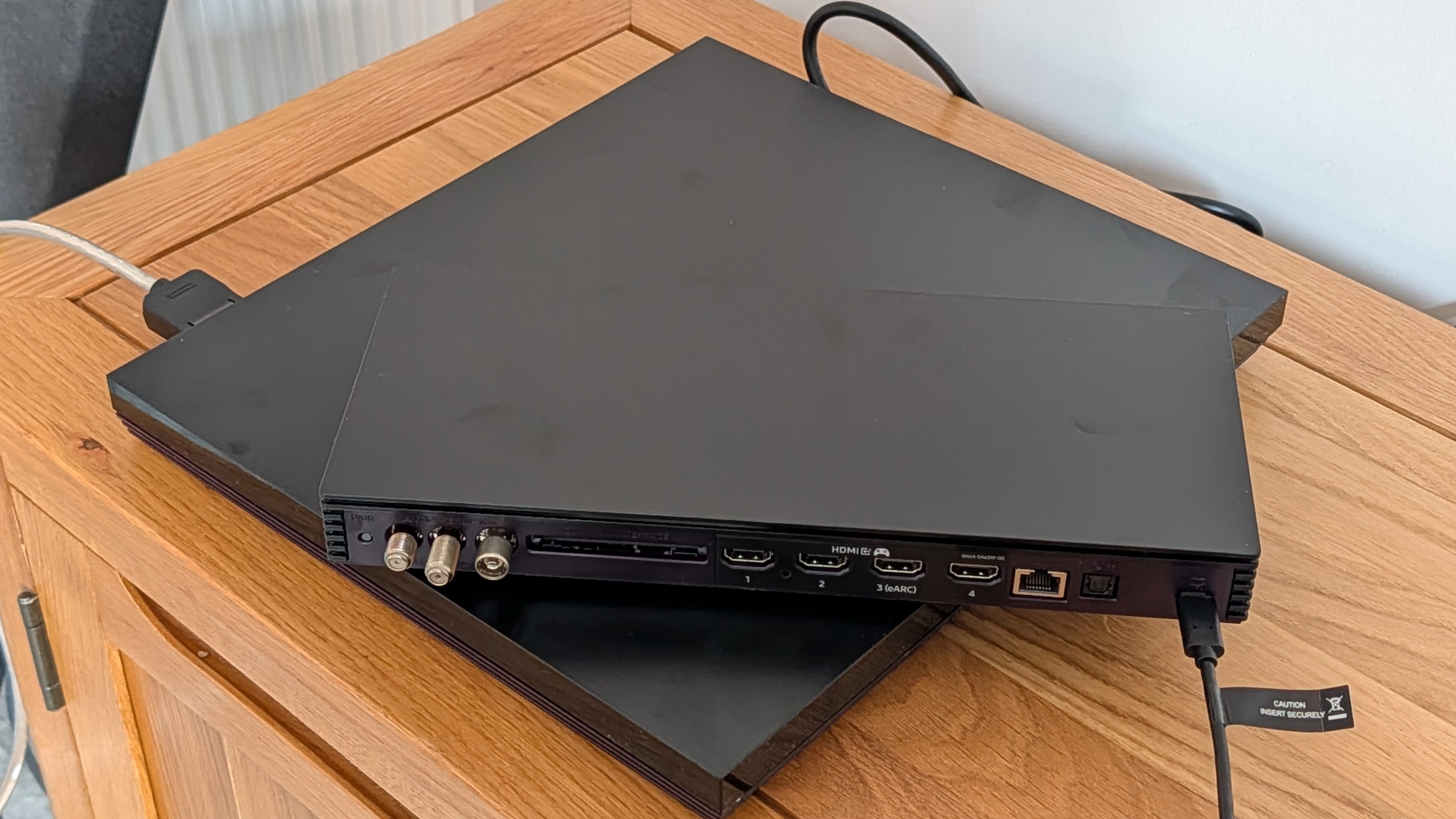 Samsung QN990F