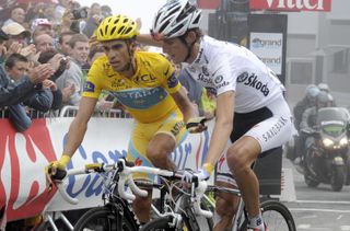 Andy Schleck and Alberto Contador, Tour de France 2010, stage 17