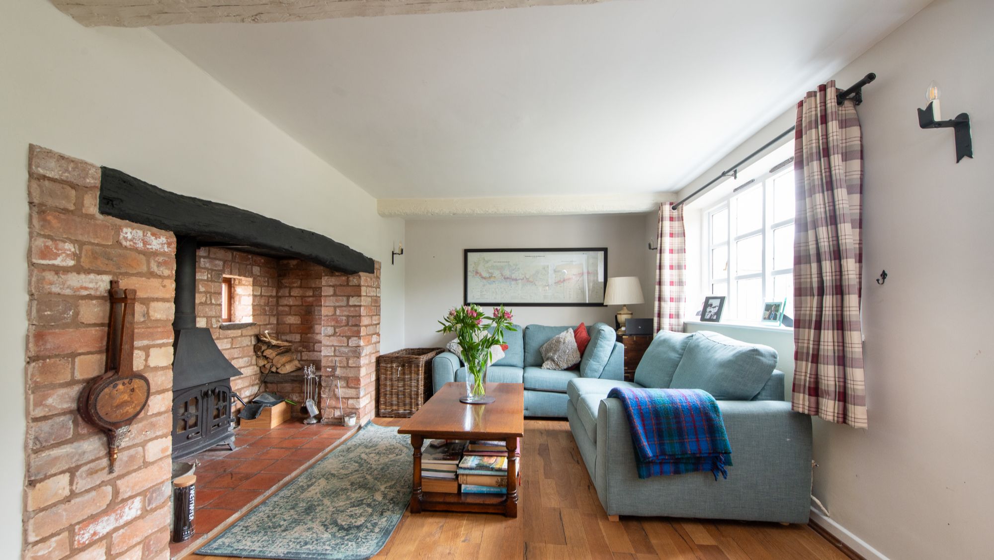 Huntsmans Cottage, Stratford, Knight Frank, &amp;pound;800,000 (26)