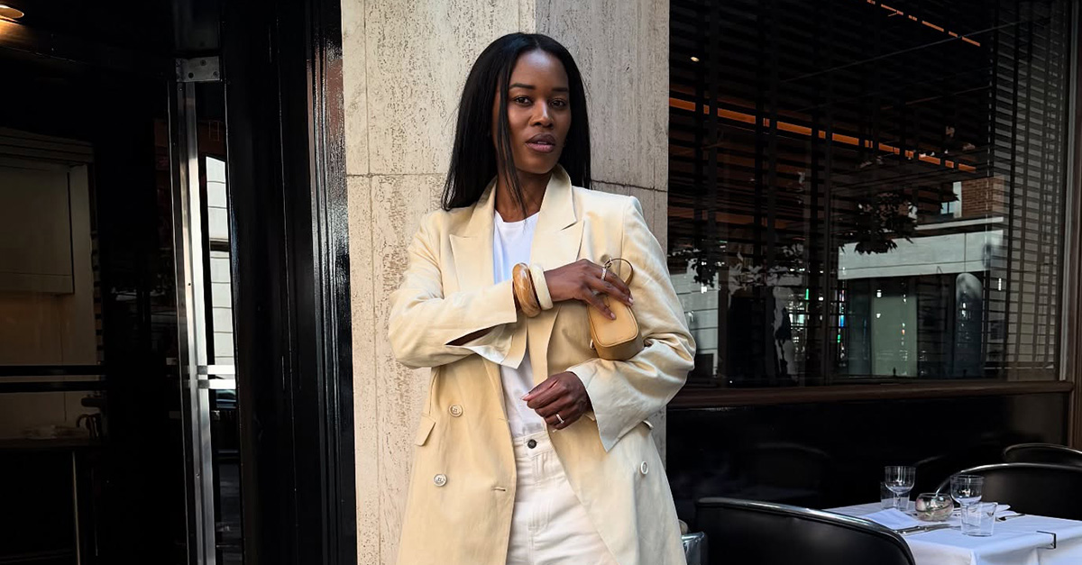 How to Style a Trench Coat With Jeans, According to Parisians