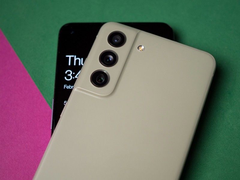 Samsung Galaxy S21 FE vs. OnePlus 9