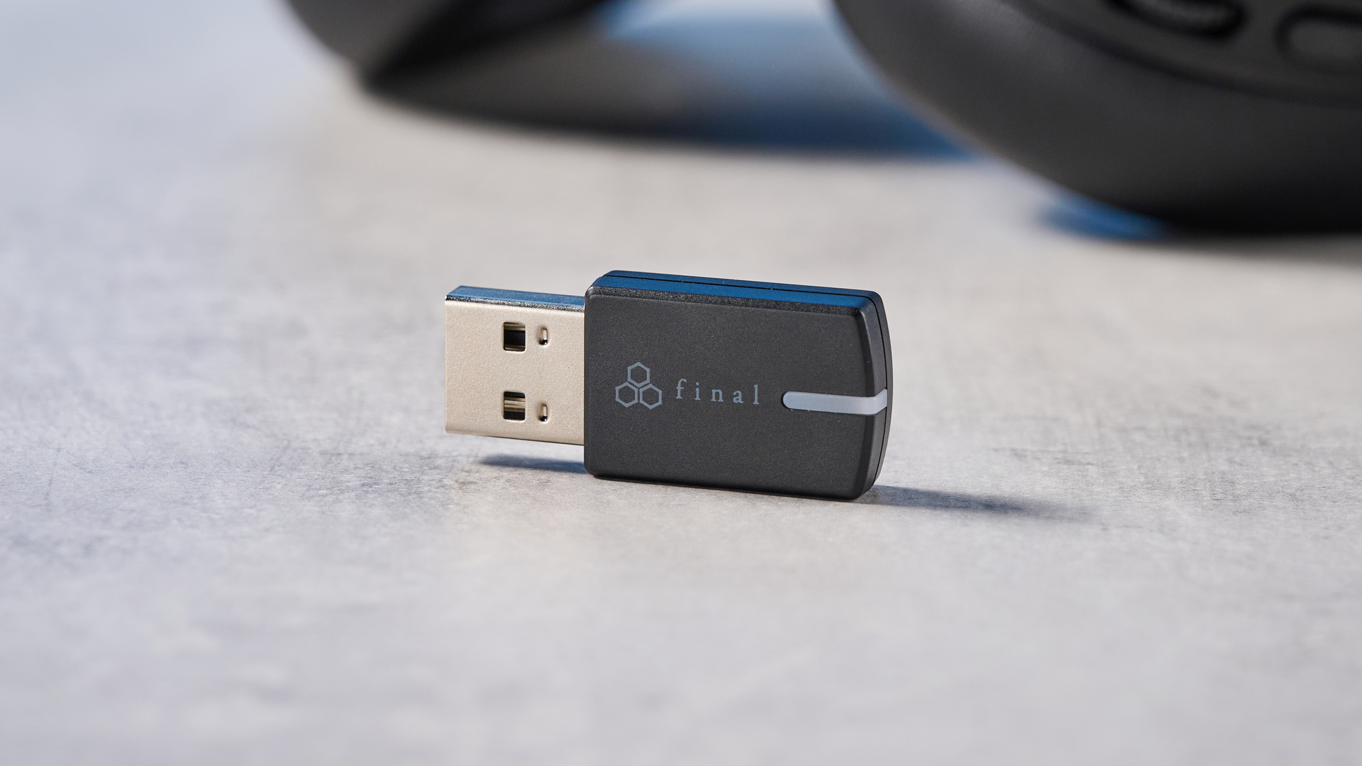 Final VR3000 EX wireless gaming headset