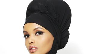 Sleeve, Style, Headgear, Neck, Black, Makeover, Eye shadow, Eye liner, Turban, Embellishment,