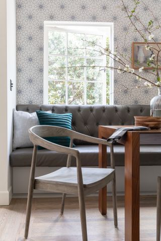 A dining room banquette