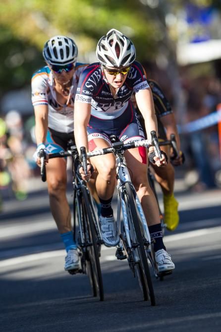 Joanne Kezanowski (TIBCO) rode aggressively at the front for most of the race.