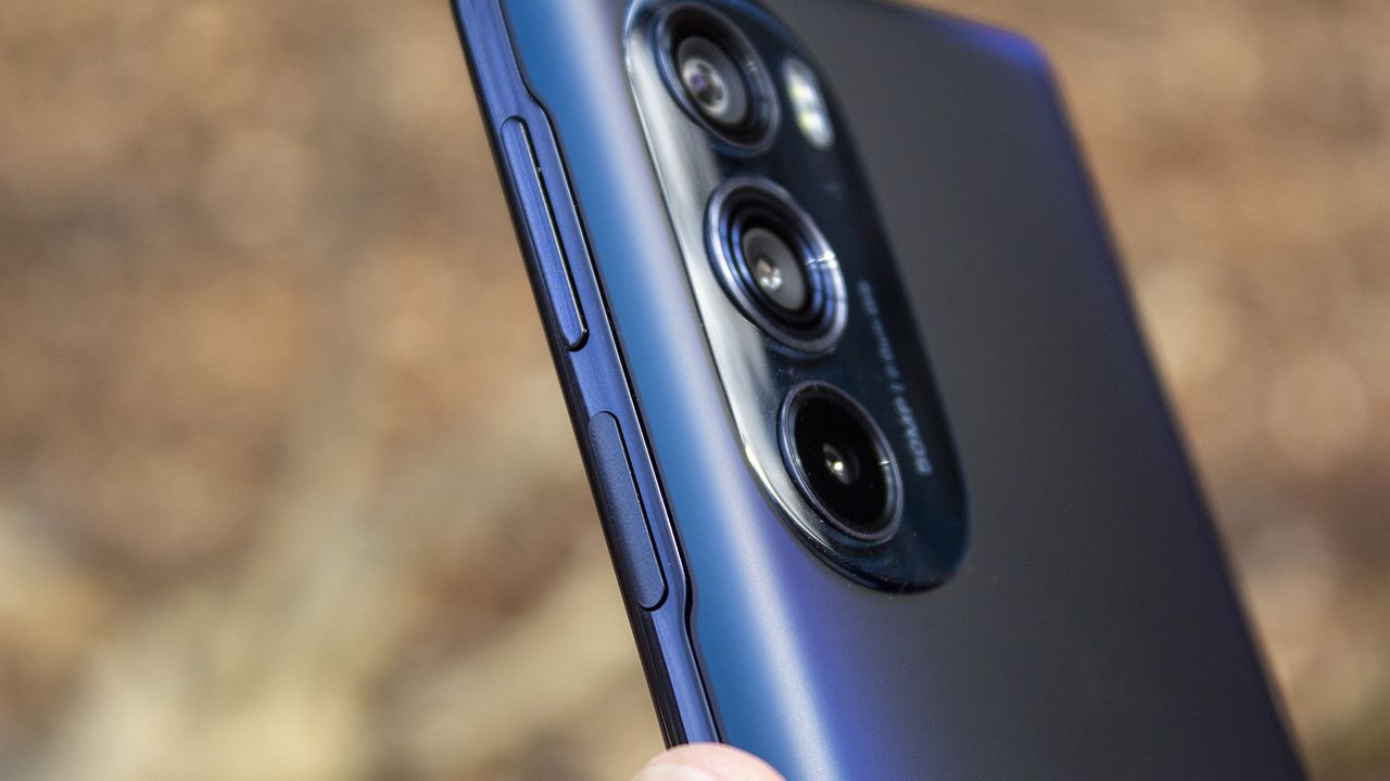 Motorola edge+ (2022)