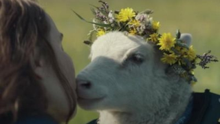 Lamb Movie A24, lamb in flower crown