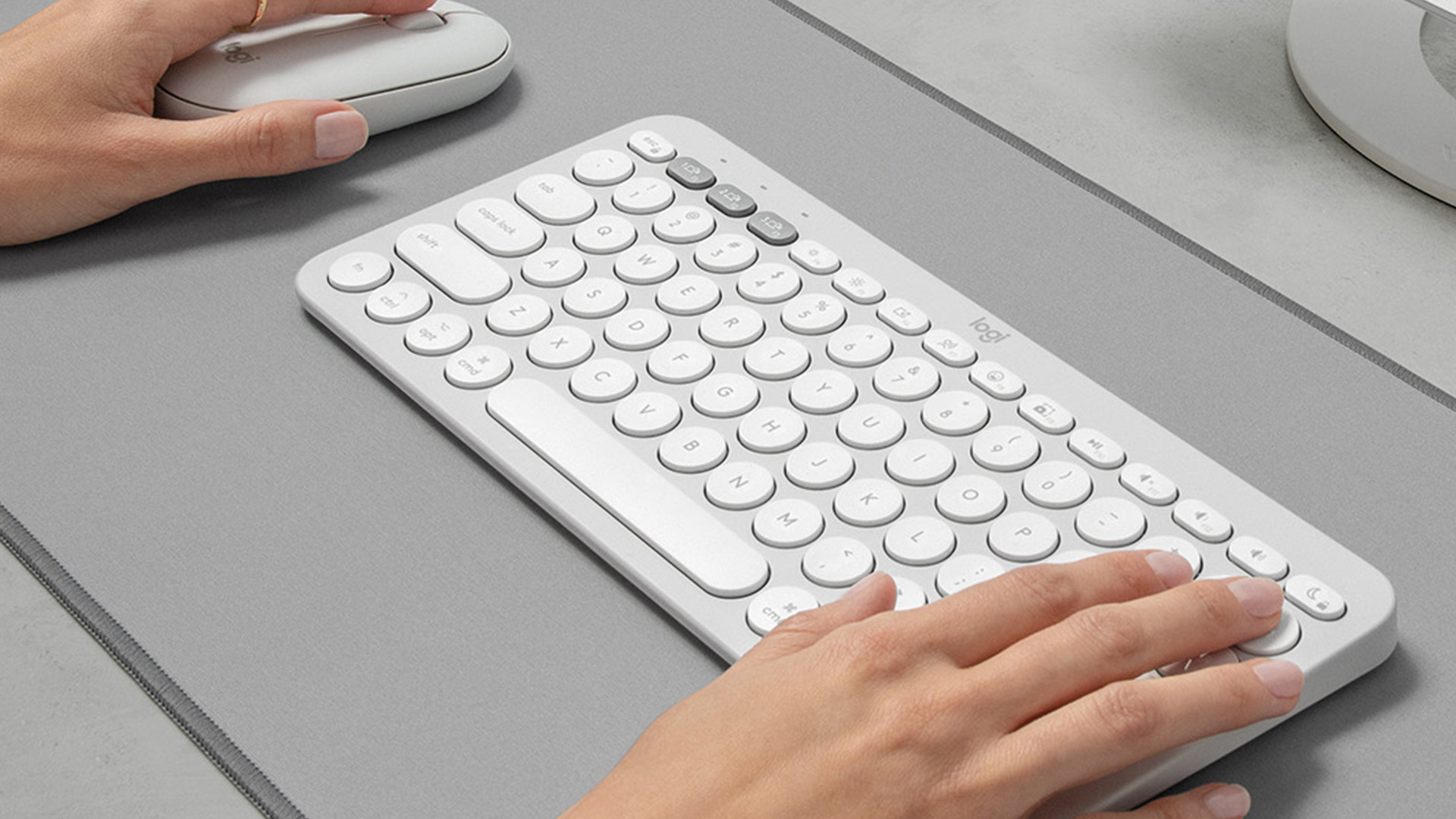 Tastiera Sottile Connessione 3 Dispositivi B n Ph m Kh ng D y Logitech