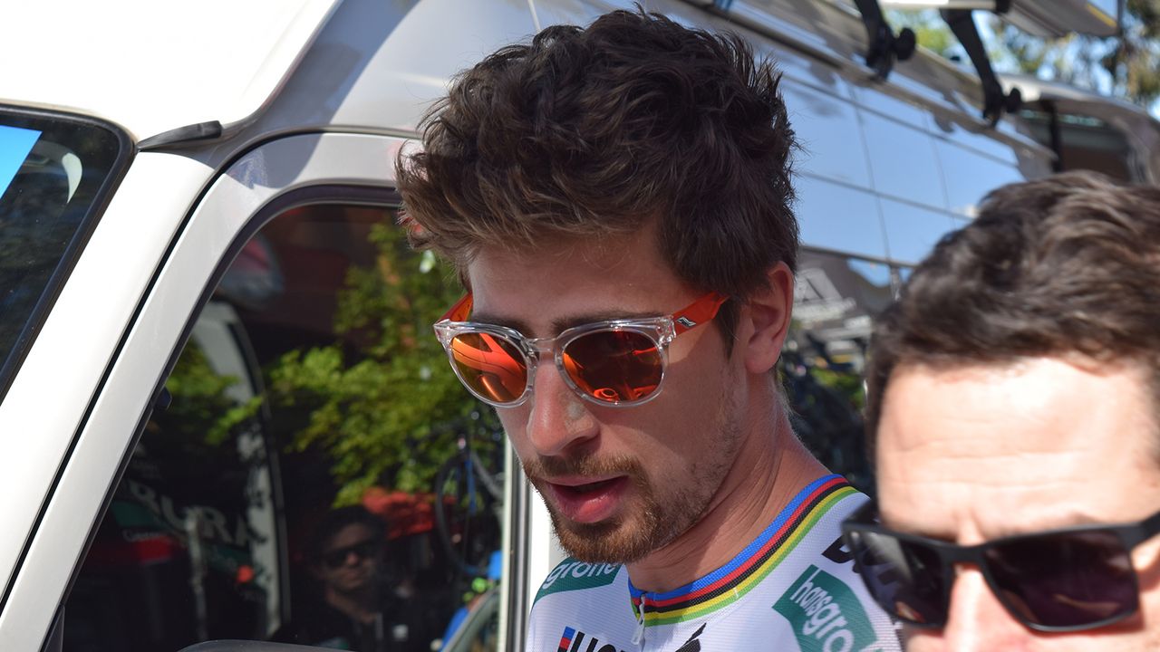 Many riders, including Peter Sagan, will wear casual glasses from their eyewear sponsors for sign on