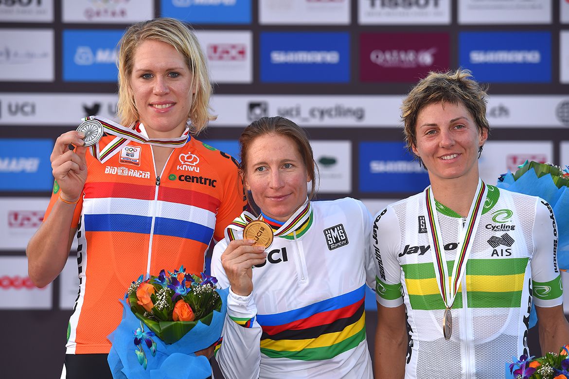 Ellen van Dijk, Amber Neben and Katrin Garfoot on the Worlds podium in Doha