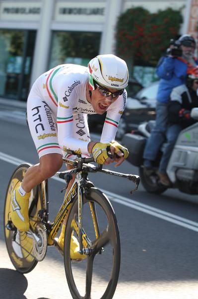 Marco Pinotti (Columbia) on his way to win the GP Stresa in Italy