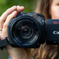 Canon Legria HF G70