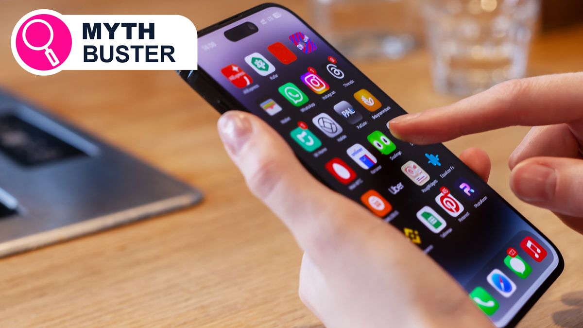 Does swiping away apps save your phone’s battery life? The answer isn't what you think