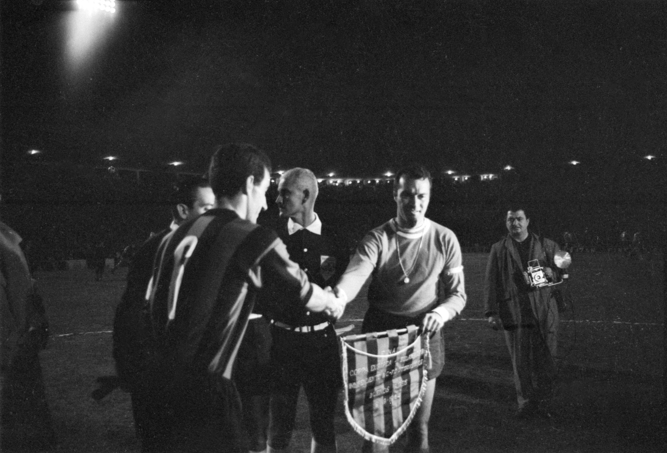 Inter and Independiente captains shake hands ahead of an Intercontinental Cup match in 1964.