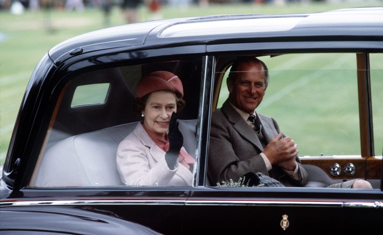 queen elizabeth rolls royce