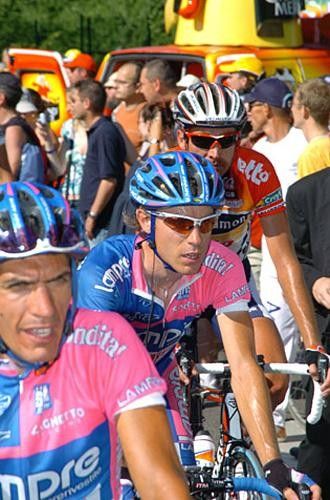 Damiano Cunego is home