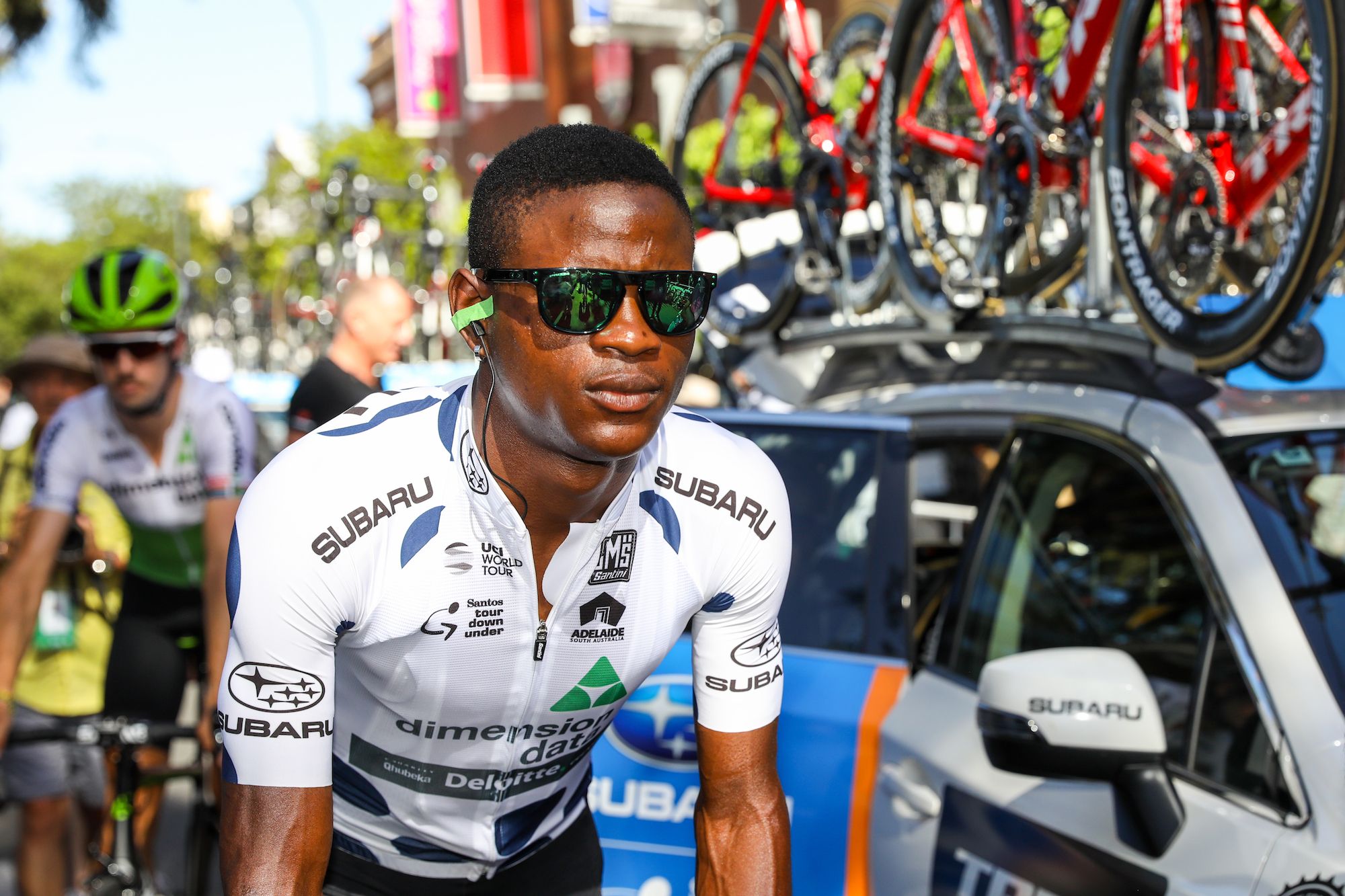 Dimension Data rider suffers broken arm after being manhandled by park ...