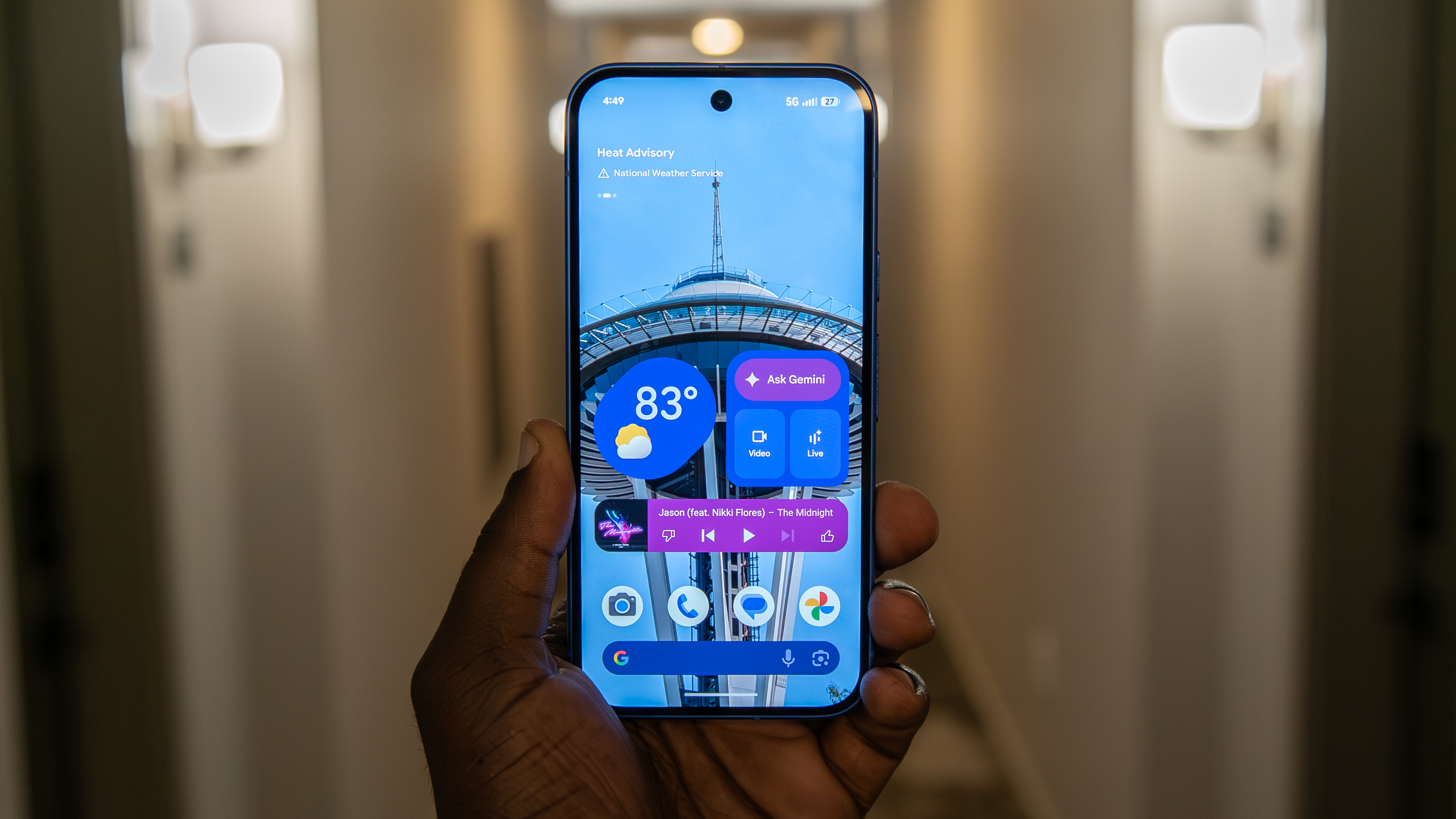 Pixel 10 display inside a dimly lit hallway