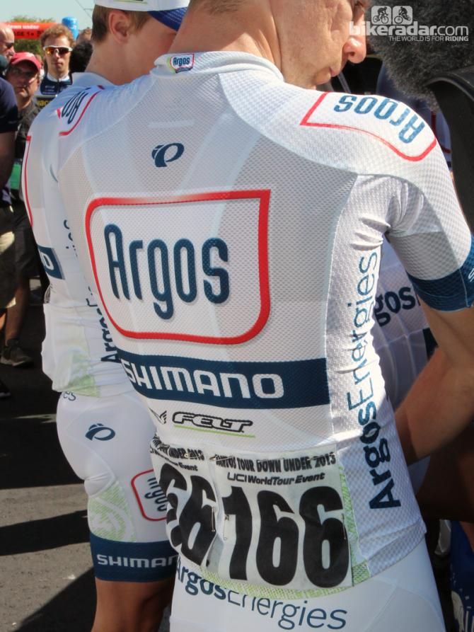 Conditions are hot in Adelaide during the Tour Down Under and Argos-Shimano is prepared with ultra-meshy kits from Pearl Izumi.