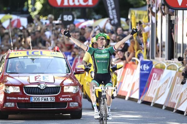 Thomas Voeckler (Europcar) wins stage 16 of the Tour