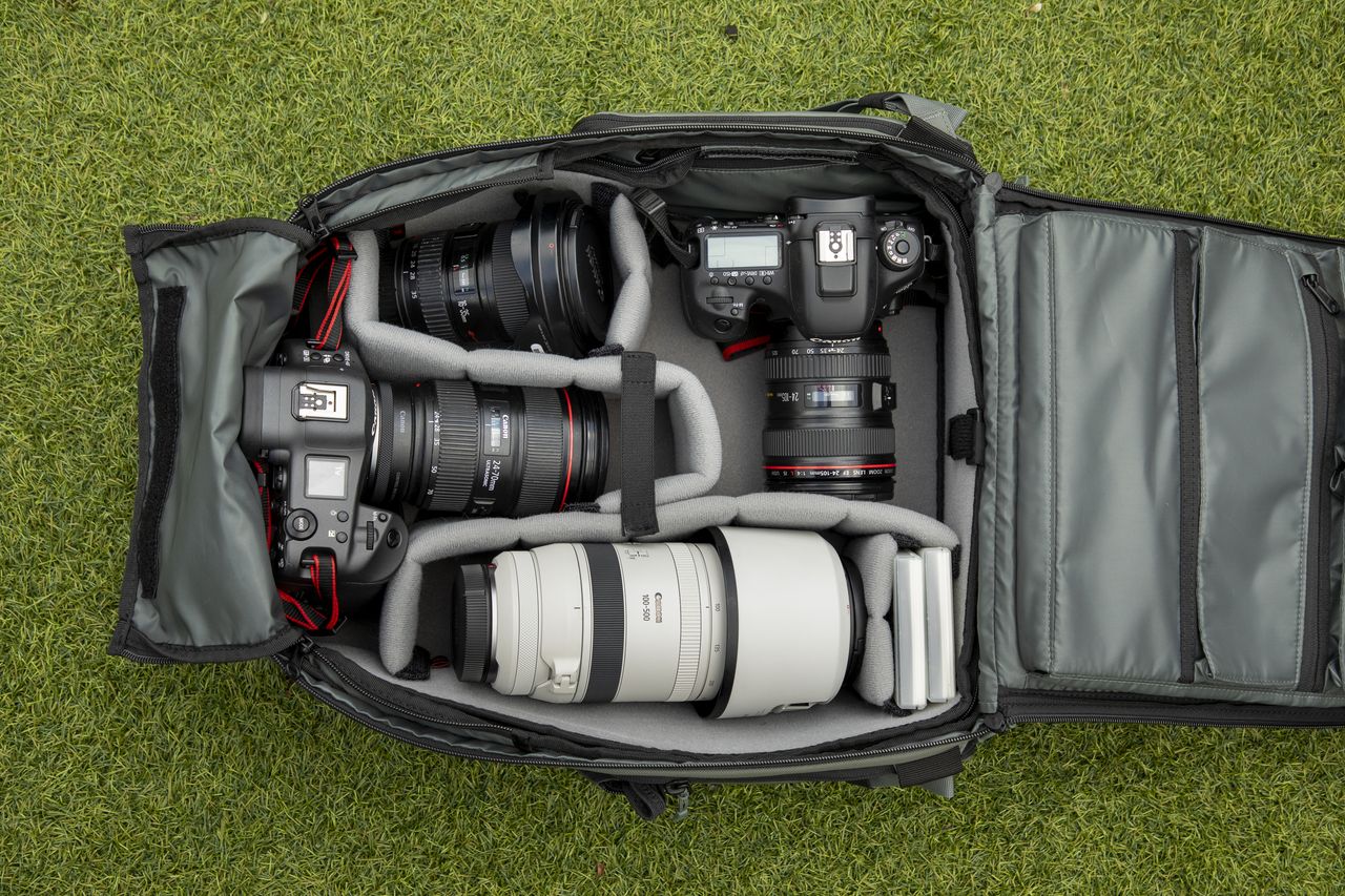 Cube dividers with camera kit
