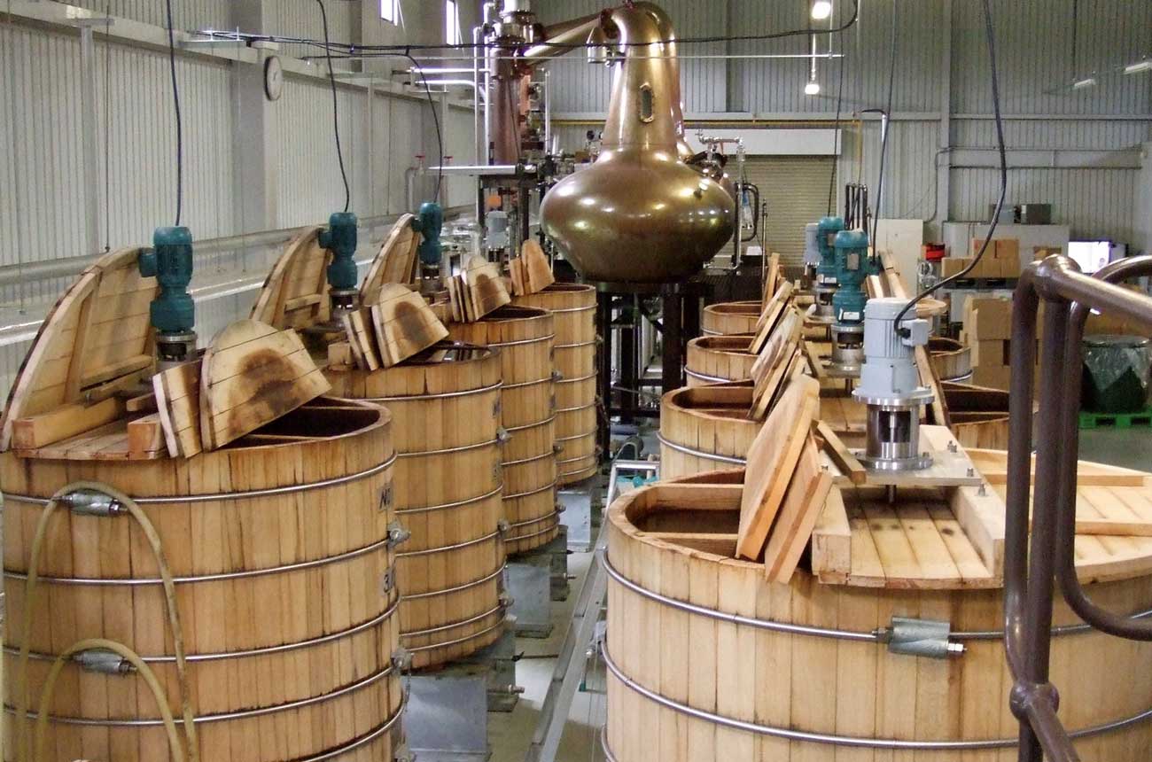 Whisky washback tanks made of mizunara oak