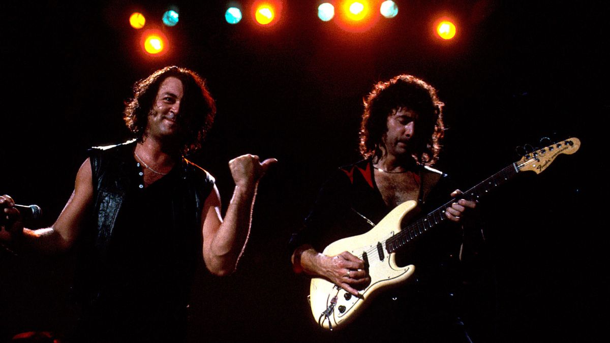 Ian Gillan and Ritchie Blackmore of Deep Purple perform on stage on the Perfect Strangers World Tour at the Entertainment Centre, Sydney, 13th December 1984