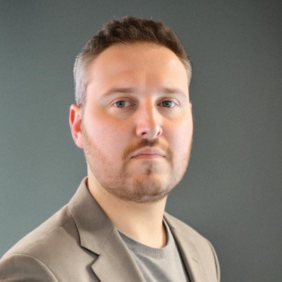 Scott Virgo, Managing Director of Nuvo Outdoor Living