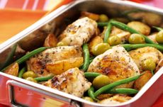 Grilled lemon chicken with potatoes