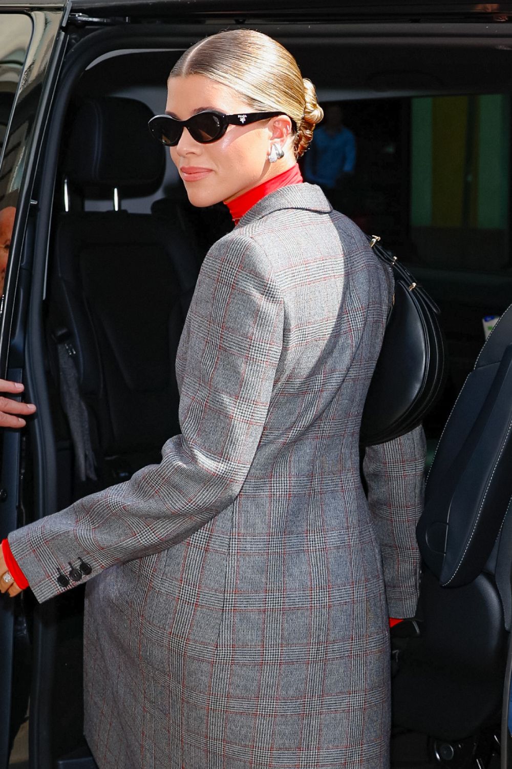 Meghan Markle bun: Sofia Richie at Milan Fashion Week