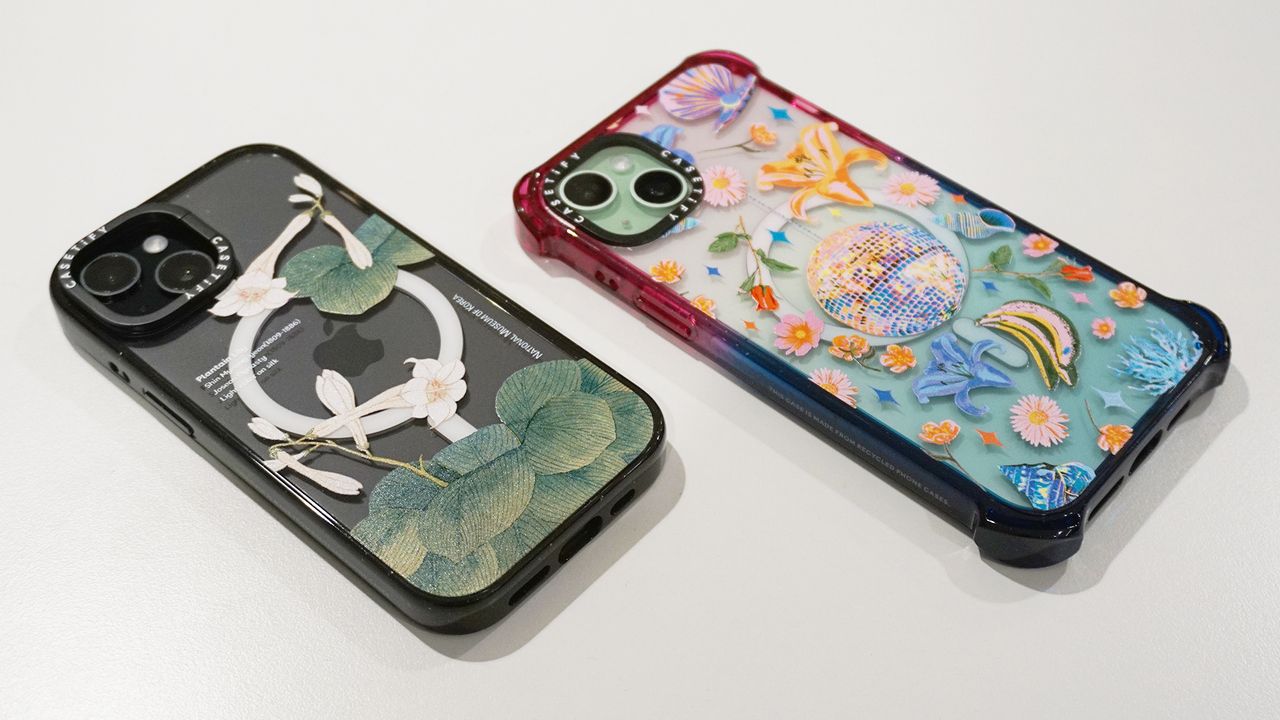 Casetify iPhone 15 Ring Stand and Bounce back angled