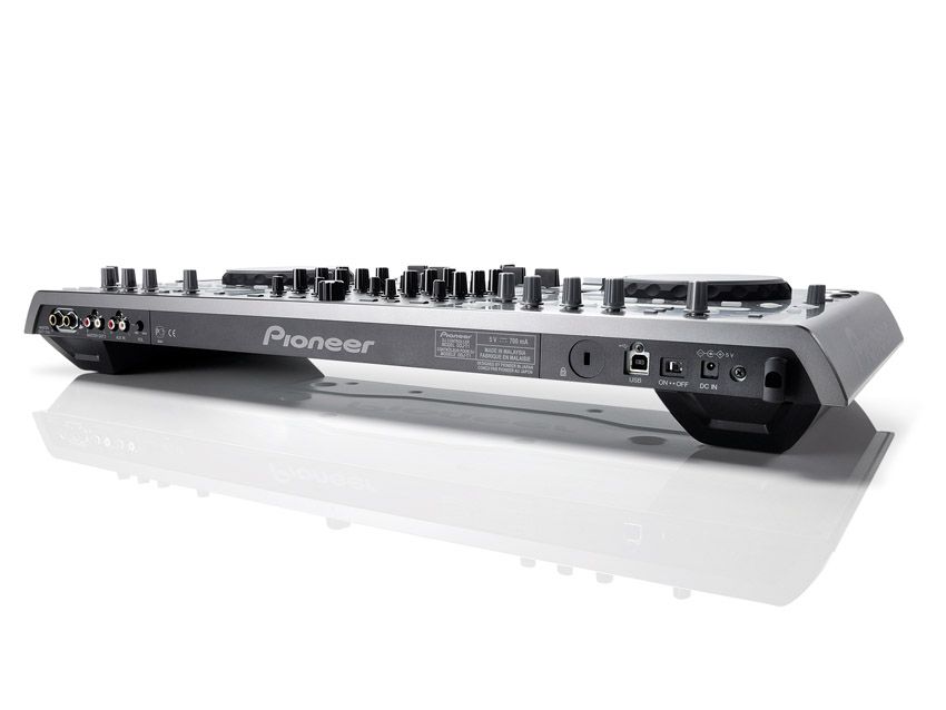 The T1 can be USB powered, but inputs are disabled.