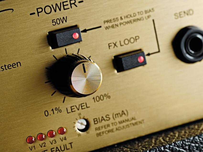 The amp can be used to recreate early Deep Purple tones, too.