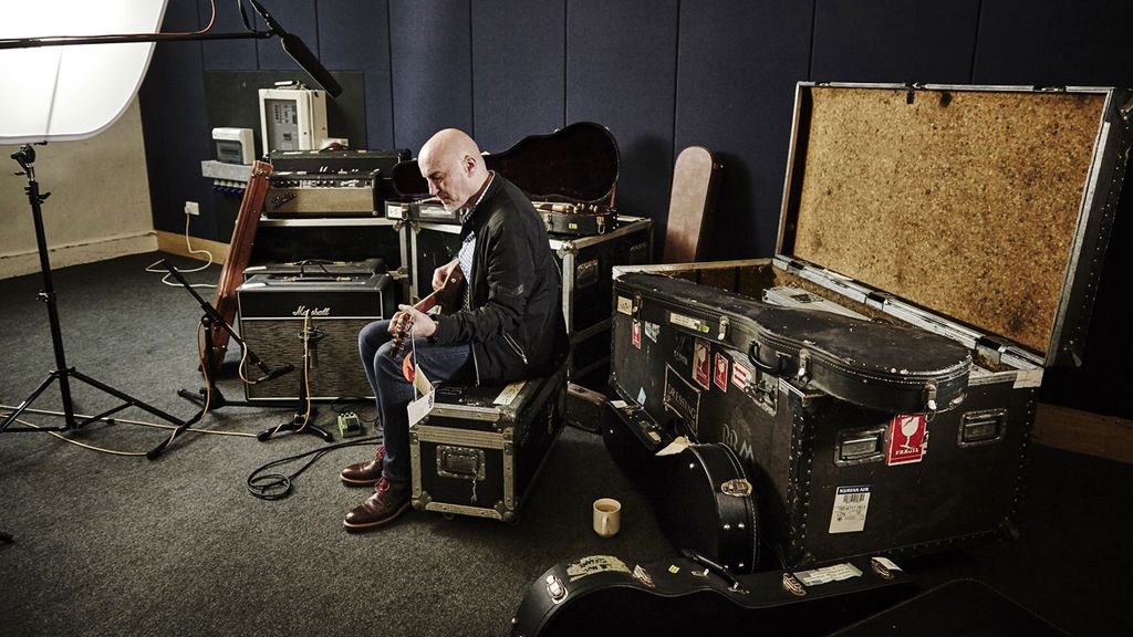 14 of Gary Moore's finest guitars, amps and effects in pictures