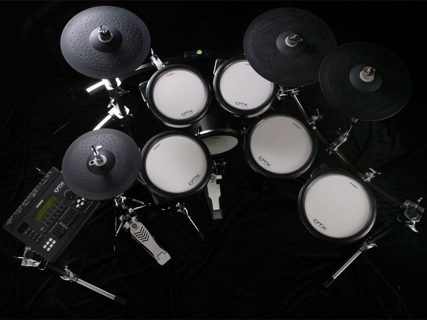 Yamaha DTX 900 electronic drum kit