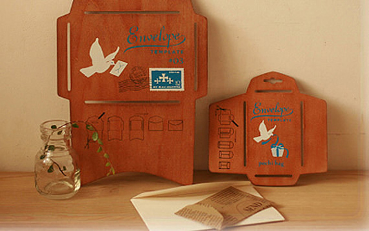 These wooden envelope template designs come in many different sizes to suit your needs