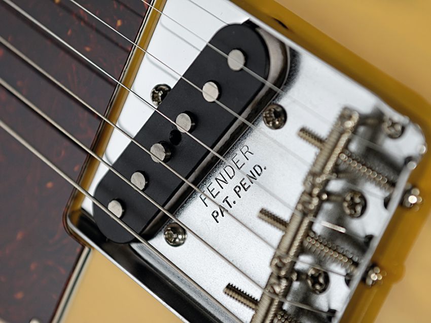 The vintage-style Tele bridge single-coil.