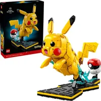Lego Pok&eacute;mon Pikachu and Pok&eacute; Ball